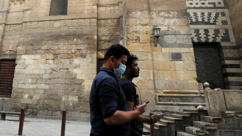 Egjipti do t’i ndalojë tubimet fetare gjatë Ramazanit, për shkak të coronavirusit