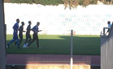 Tirana del në stërvitje, policia i largon futbollistët nga stadiumi