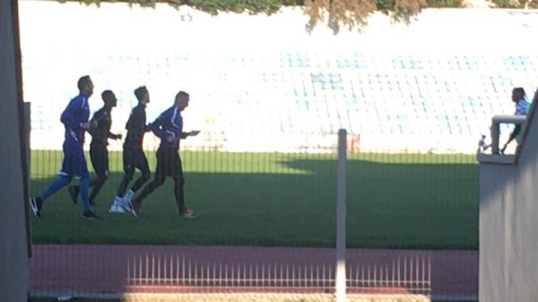 Tirana del në stërvitje, policia i largon futbollistët nga stadiumi