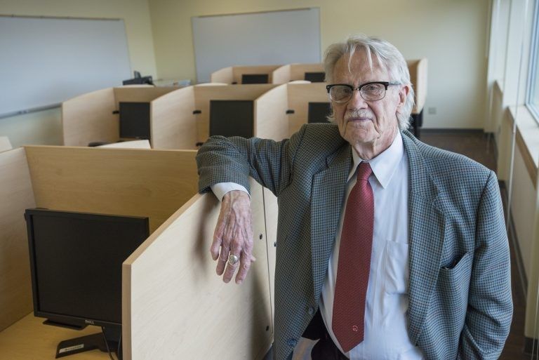 Ekonomia do t’i mbijetojë koronavirusit, por…