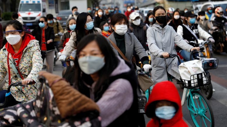 Kina raportoi sot për herë të parë zero vdekje nga coronavirusi