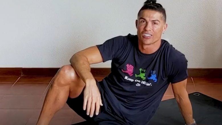 Cristiano Ronaldo përdor fëmijët si pesha për stërvitje