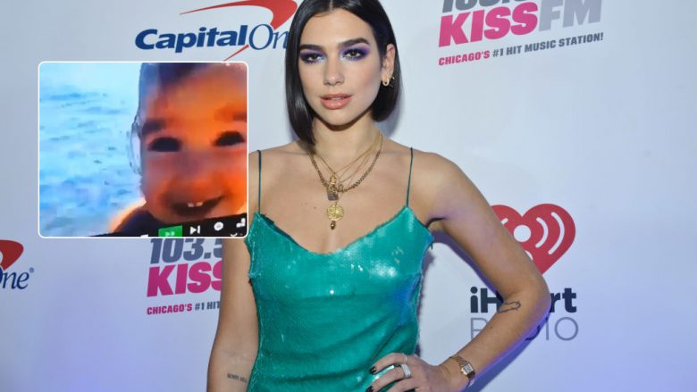 Dua Lipa publikon një video të lezetshme nga fëmijëria, të realizuara gjatë pushimeve verore