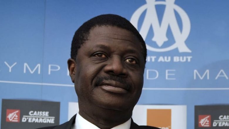 Ndërron jetë nga coronavirusi Pape Diouf, ish-presidenti i Marseilles