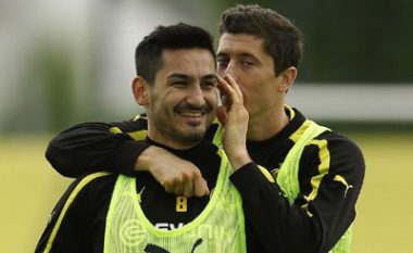 Gundogan: Lewandowski është sulmuesi më i mirë dhe më i kompletuar në botë