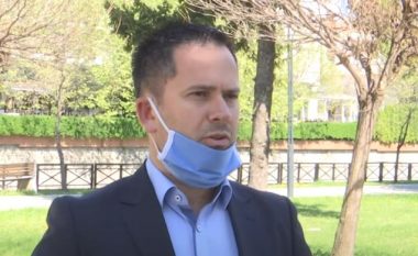 Reagon drejtori i Shëndetësisë në Pejë për pagat shtesë të personelit mjekësor: Do të sqarohemi me ministrinë, nuk mund të ketë dallime