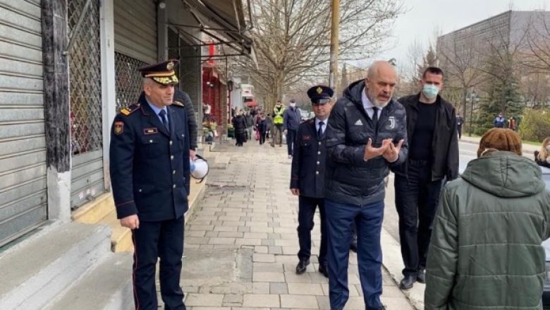 Shqipëria mbyllet edhe këtë fundjavë, por pensionistët mund të dalin për ajrosje