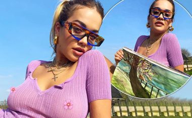 Rita Ora tregon talentin e saj në pikturim, teksa shijon diellin dhe vizaton në kopshtin e saj