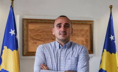 Syla: Kurti po tenton të përvetësojë arritjet e Haradinajt