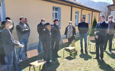 Veseli në veri të Kosovës, takon banorët shqiptarë në Leposaviq e Zveçan