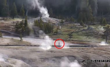 Futet ilegalisht në parkun Yellowstone të mbyllur për shkak të coronavirusit, bie në gejzer – pëson djegie trupore