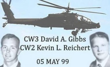 Veseli kujton dy pilotët amerikanë të rënë gjatë bombardimeve të NATO-s