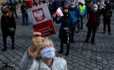 Polonia shtyn zgjedhjet presidenciale për shkak të coronavirusit
