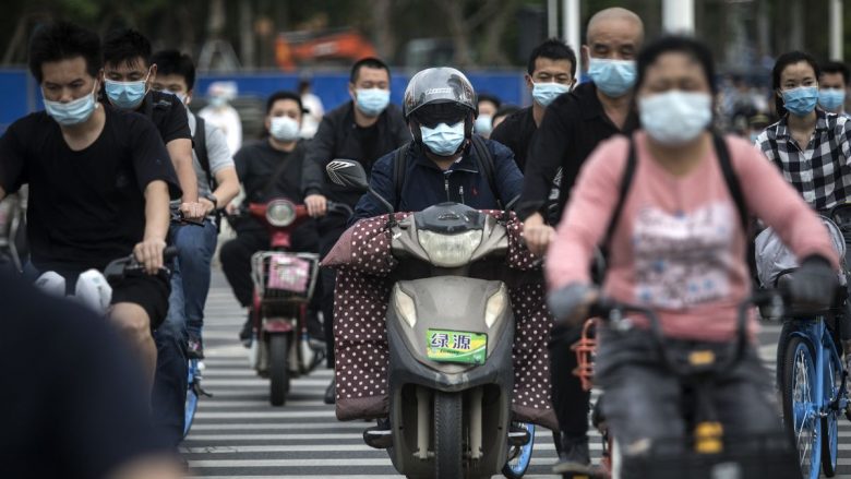 Wuhani i frikësohet valës së dytë të pandemisë së coronavirusit, të gjithë qytetarët i nënshtrohet testit të COVID-19 brenda 10 ditëve