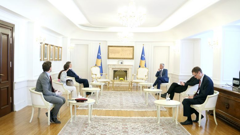 Thaçi takoi shefin e EULEX-it, biseduan për masat për tejkalimin e pandemisë