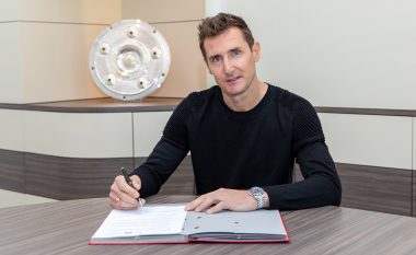 Miroslav Klose rikthehet te Bayern Munich, kësaj radhe si ndihmëstrajner
