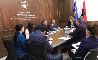 OAK takon ministrat Hajdari e Mustafa, kërkojnë zgjidhje për çështjen e eksportit të rasadit të peshkut në Maqedoni