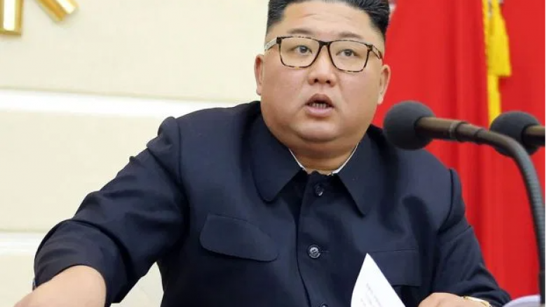 Koreja e Veriut ishte në “panik” për 48 orë, për të përgatitur ngjarjen që dëshmoi se Kim Jong-un është gjallë