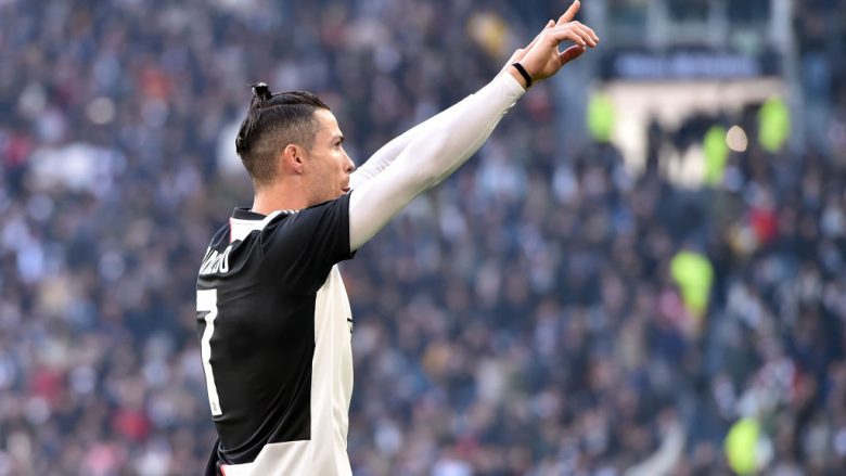 Juventusi planifikon të tregojë hologramin e Ronaldos dhe yjeve tjera në stadium