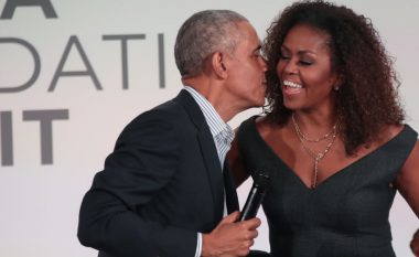 Barack Obama me urim emocionues për Michelle