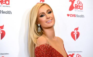Paris Hilton i kishte lënë fansat të qëndronin në shtëpinë e saj para përhapjes së COVID-19