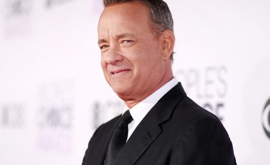 Tom Hanks dhuron sërish plazmën e tij pasi u shërua nga coronavirusi