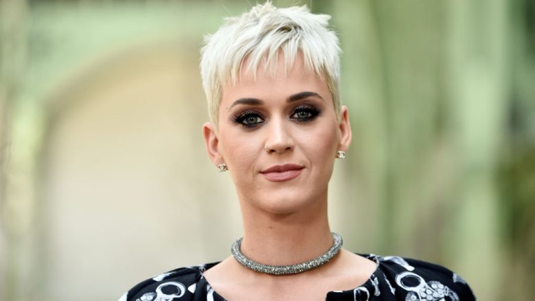 Katy Perry zbulon pamjen seksi që ajo mund të kishte veshur në Met Gala si shtatëzënë