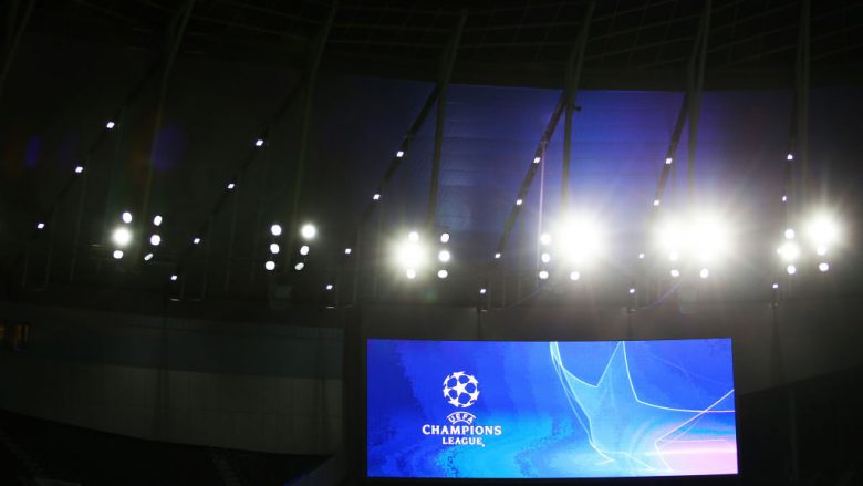 Finalja e Ligës së Kampionëve mund të zhvendoset nga Stambolli