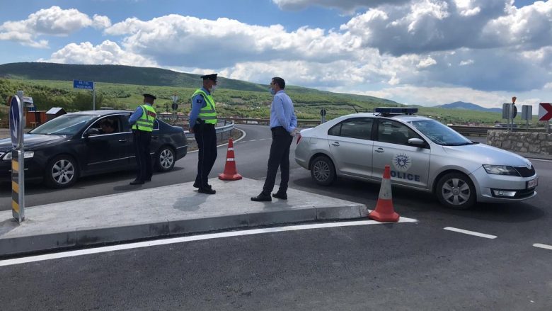 Zëvendësministri Gecaj vizitoi policinë në rajonin e Pejës