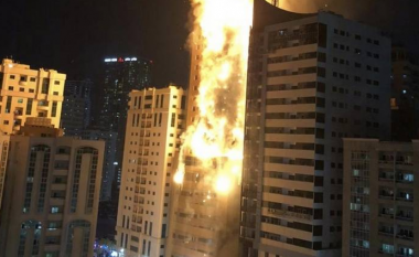 Zjarri përfshin rrokaqiellin 48 katësh në Emiratet e Bashkuara Arabe – pamje nga vendi i ngjarjes