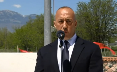 Haradinaj përkujton heronjtë e Deçanit