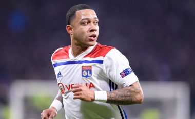 Barcelona e konsideron transferimin e Depay