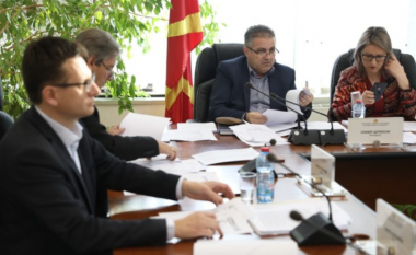 Kondarko: Derkoski ndryshe nënshkruan ndryshe flet, afatet do t’i konfirmojë Qeveria