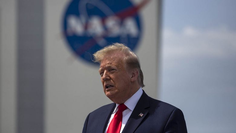 Trump për nisjen e raketës nga NASA dhe SpaceX: Nuk mund të jeni numri një në Tokë nëse jeni numri dy në Hapësirë