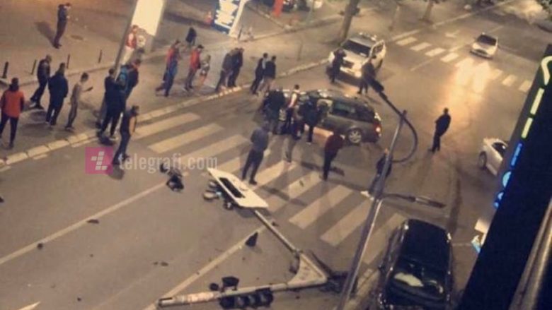 Policia jep detaje për aksidentin e mbrëmshëm në Pejë