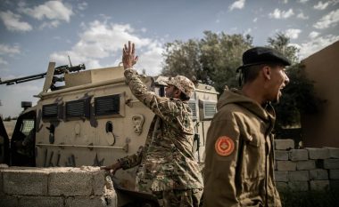 Forcat qeveritare libiane të mbështetura nga Turqia, i shkaktojnë humbje të mëdha forcave pro-ruse të gjeneralit Haftar