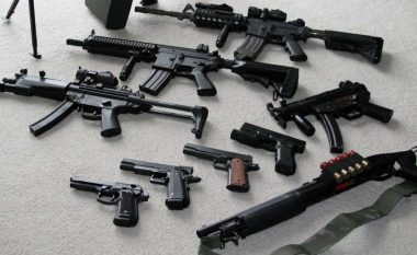 Aktakuzë ndaj një grupi kriminal prej 7 personave për shitblerje të paautorizuar të armëve