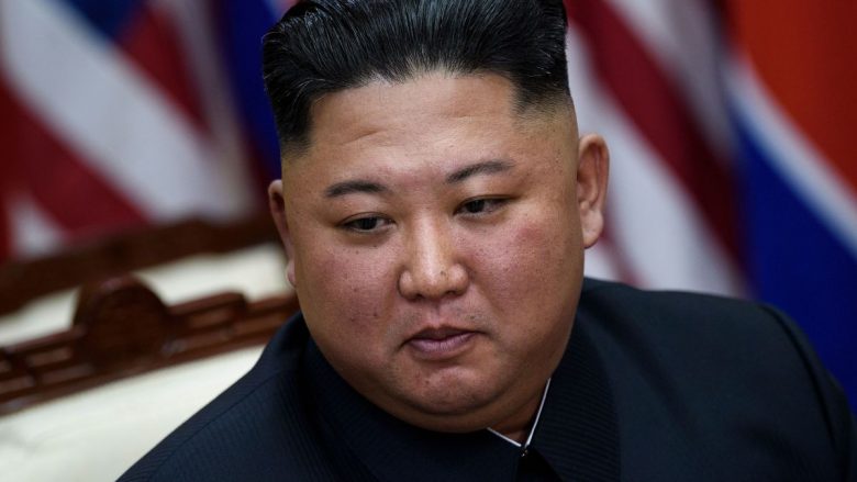 ‘Dezertori’ i Koresë së Veriut pretendon se është 99 për qind i sigurt që Kim Jong-Un ka vdekur