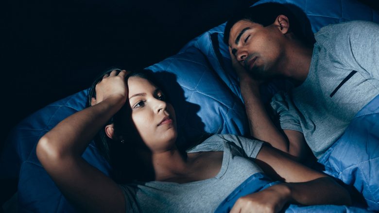 Mungesa e gjumit, e ndërlidhur me ankthin dhe depresionin