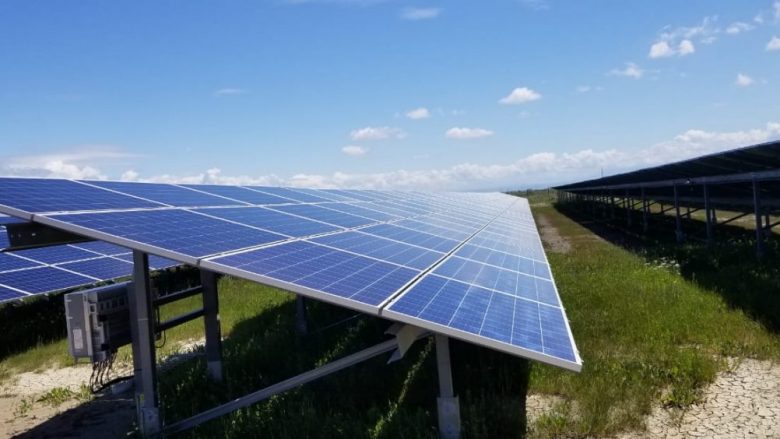 Shpallet kompania fituese për ndërtimin e parkut energjetik diellor të Karavastasë