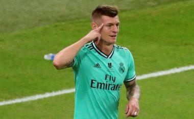 Toni Kroos nuk e planifikon largimin nga Real Madridi