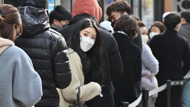 Numër i madh i rasteve të reja me coronavirus, Koreja e Jugut ri-vendos një seri masash të distancimit shoqëror