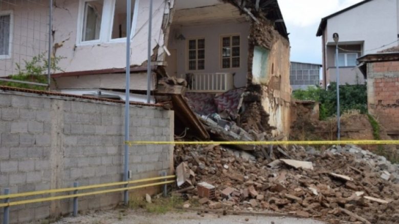 Shembja e shtëpisë në Prizren, pronari nuk ka pranuar të bëjë restaurimin