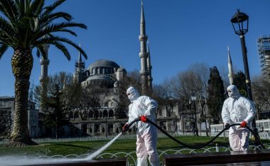 Turqia planifikon të rifillojë hapjen e xhamive, “Dyanet-i” turk tregon edhe datën