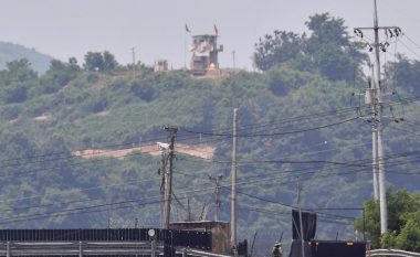Koreja e Veriut hedh në erë zyrën ndërlidhëse me Korenë e Jugut