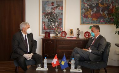 Lumezi takon ambasadorin Hubert-Lebet, Zvicra mbështet luftimin e korrupsionit
