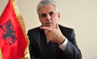 Ish-ambasadori i Shqipërisë i reagon Mustafës, e quan patericë të Thaçit