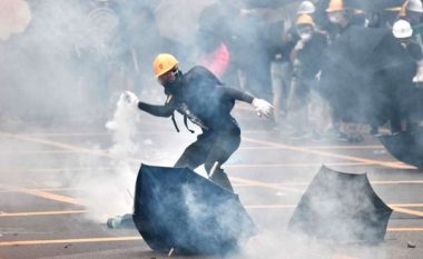 Kina miraton ligjin e sigurisë kundër Hong Kong-ut
