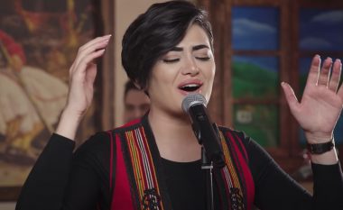 Albina Kelmendi publikon një version të ri të këngës “Hajredin Pasha”