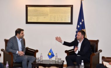 Abrashi priti në takim drejtorin e KEDS në Kosovë